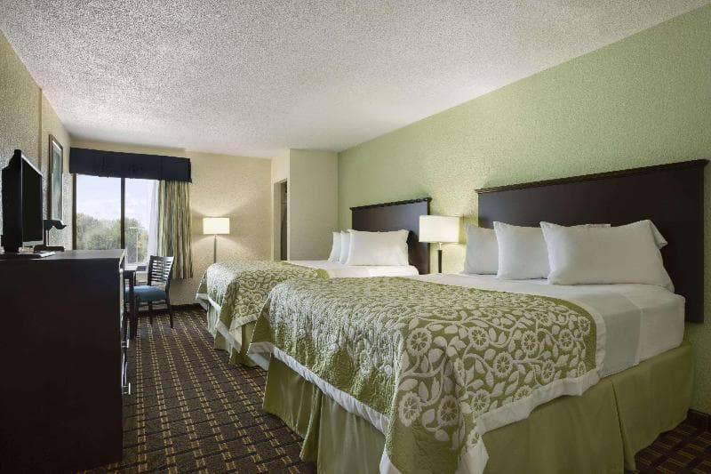 Clarion Pointe Jasper main