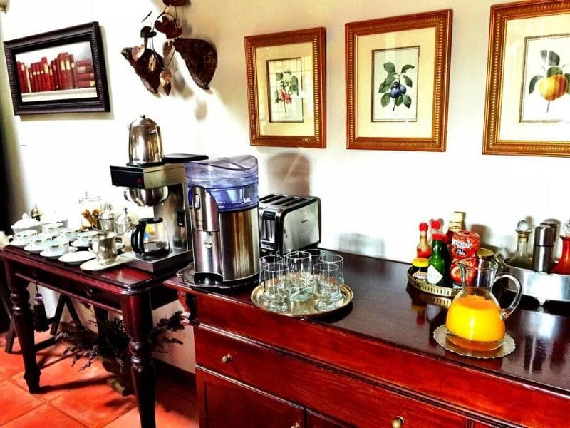 Macgregors Guest House 4