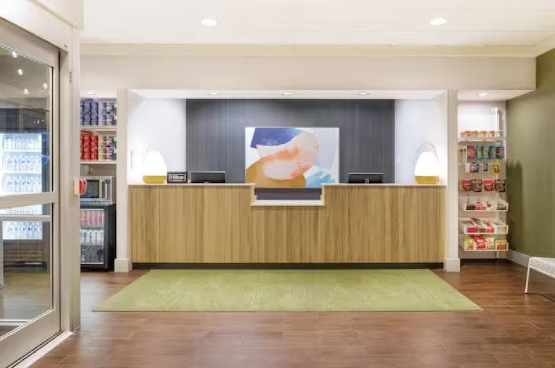 Spark By Hilton Brandon photo 1