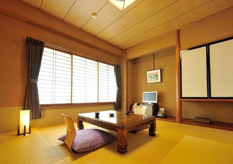 Uematsuya Ryokan Hotel 4