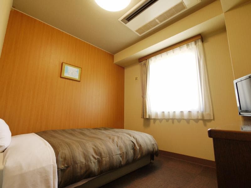 Hotel Route-Inn Takasakieki Nishiguchi main
