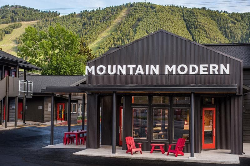 Mountain Modern Motel 2
