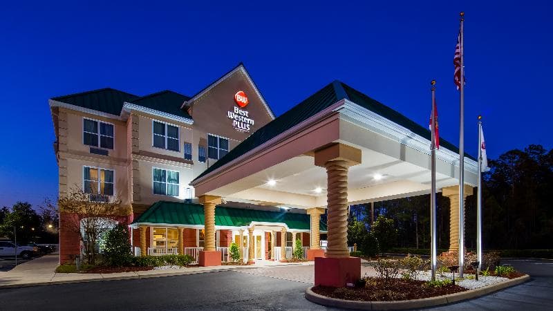 Best Western Plus First Coast Inn & Suites photo 1