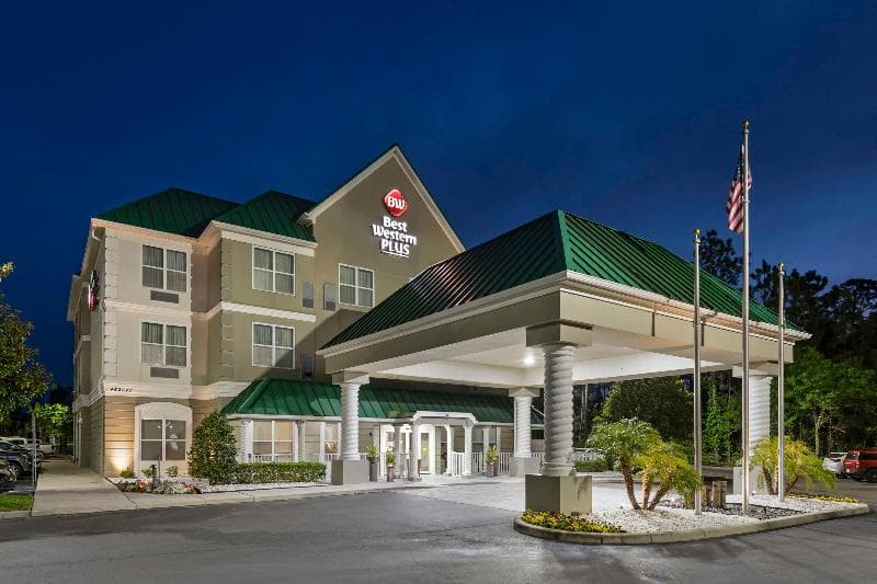 Best Western Plus First Coast Inn & Suites 3
