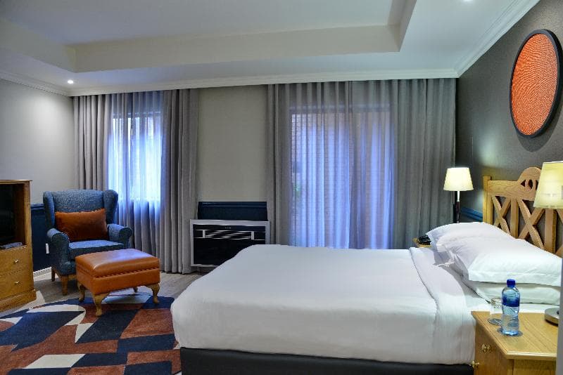 Courtyard Hotel Rosebank 5