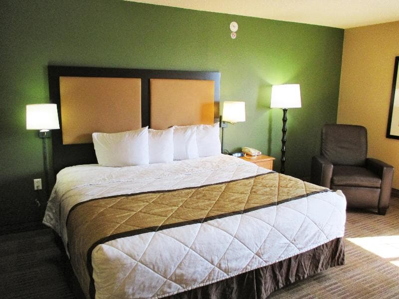 Extended Stay America Kansas City Country Club Plaza 3