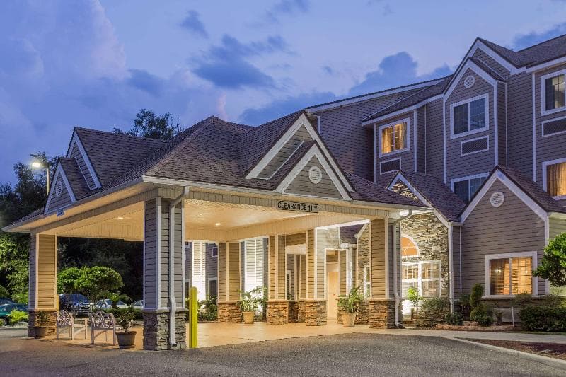 Microtel Inn & Suites By Wyndham Jacksonville Airport 5
