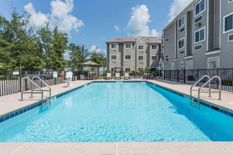 Microtel Inn & Suites By Wyndham Jacksonville Airport 4