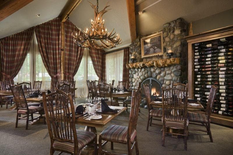 Rusty Parrot Lodge And Spa 4