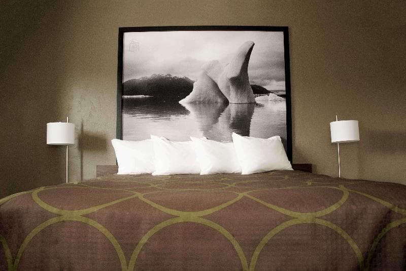 Super 8 by Wyndham Juneau photo 1