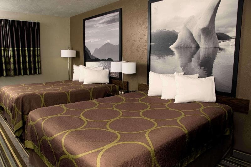 Super 8 by Wyndham Juneau 2