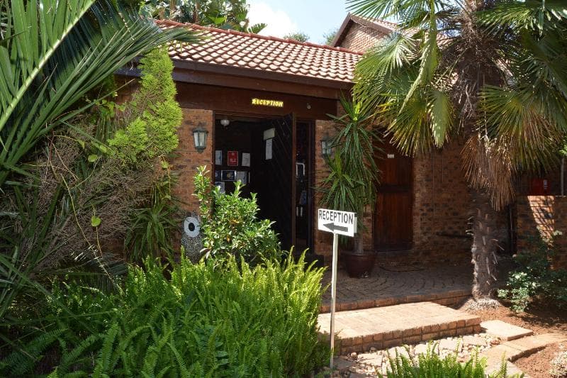 Aero Guest Lodge 2