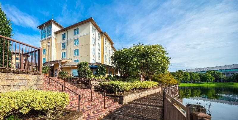 Hotel Indigo Jacksonville-Deerwood Park photo 1