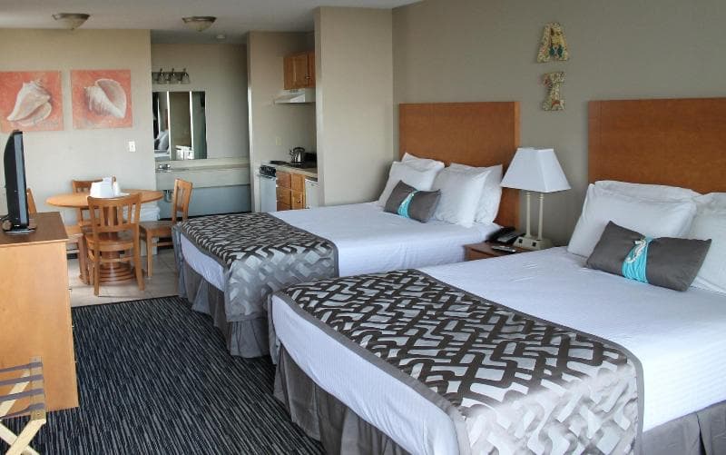 Beachside Motel 3