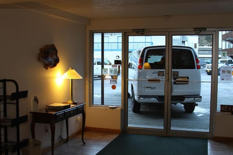 The Driftwood Hotel 4