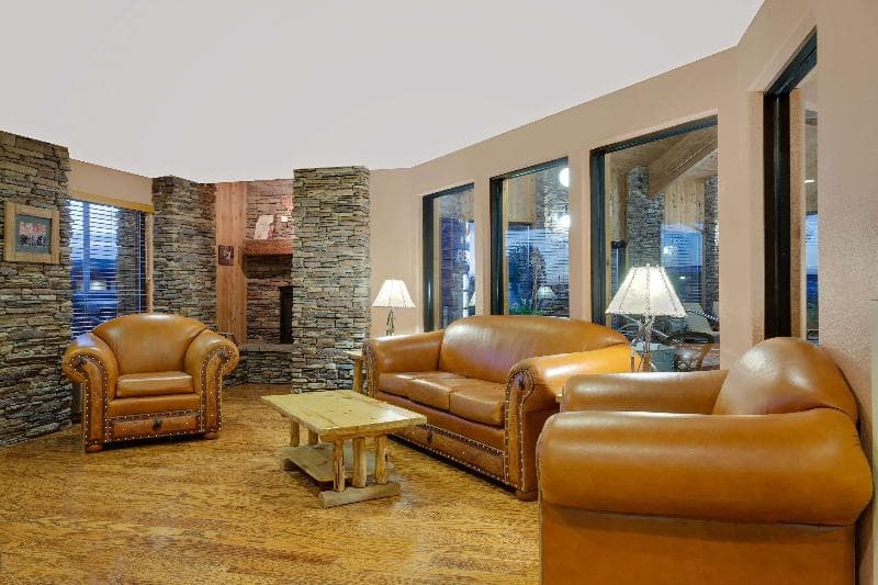 Baymont By Wyndham Pinedale 5