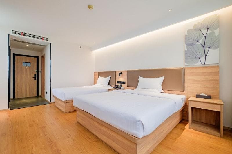 Greentree Inn Jiujiang Railway Station Hotel 4