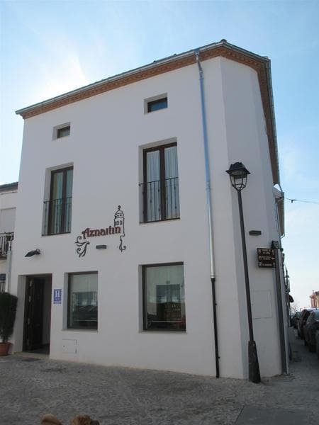 Aznaitin Hostal 3