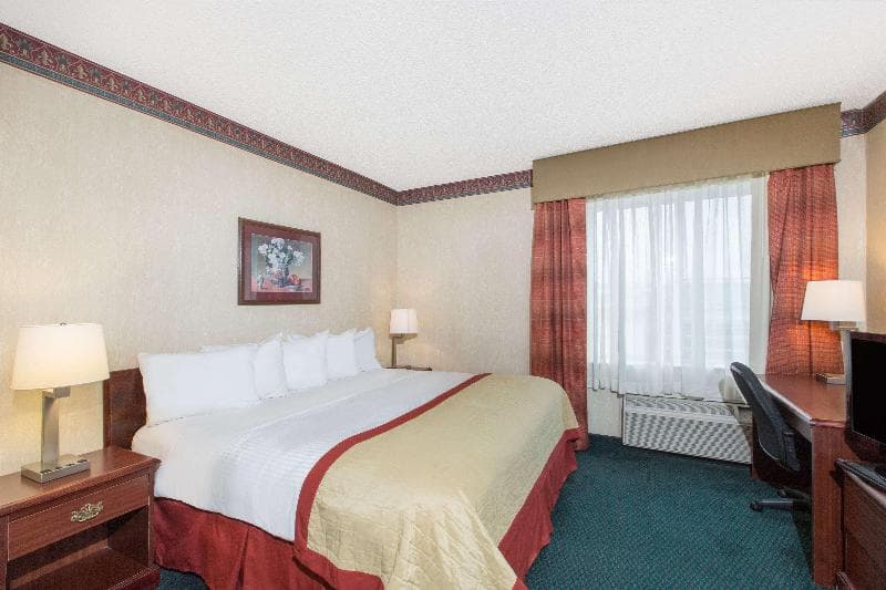 Baymont By Wyndham Jonesboro 4