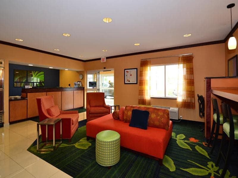 Fairfield Inn And Suites Jefferson City 3