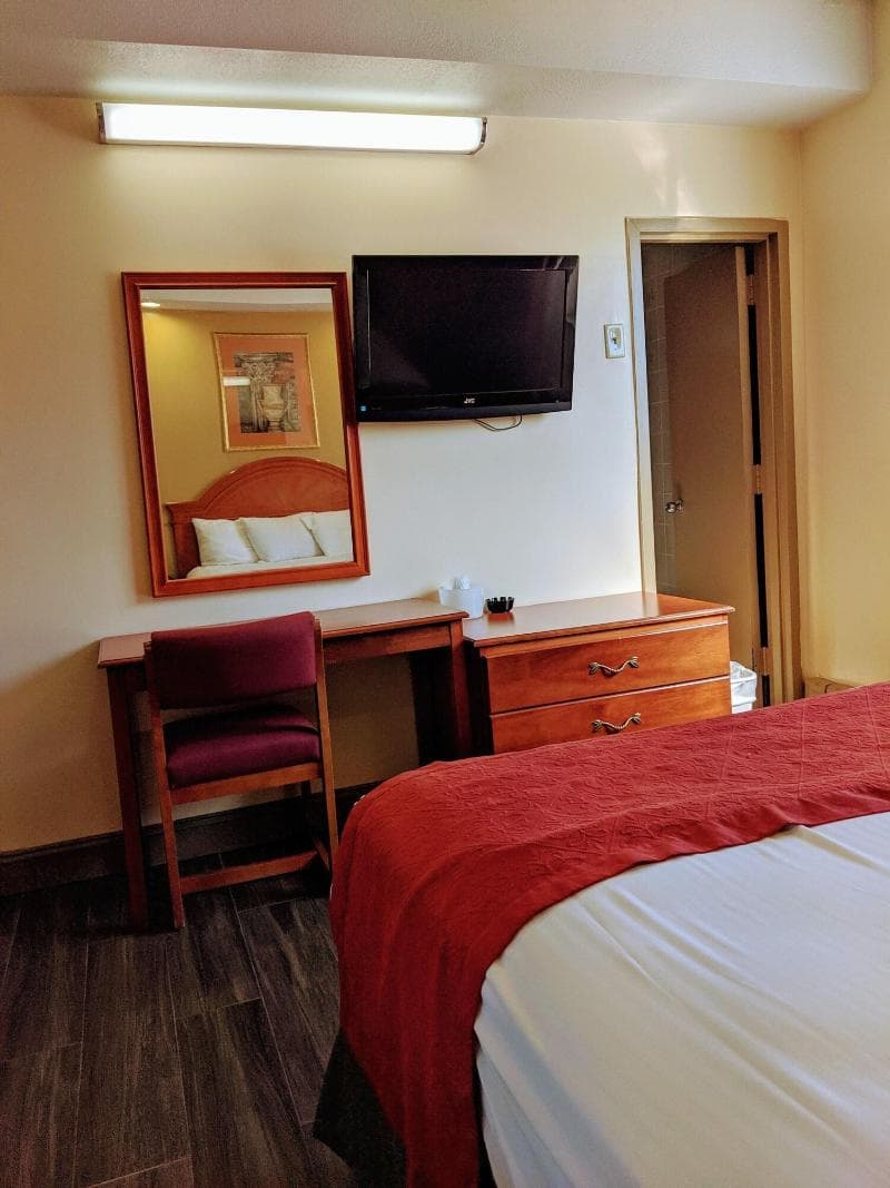 Jets Motor Inn 3
