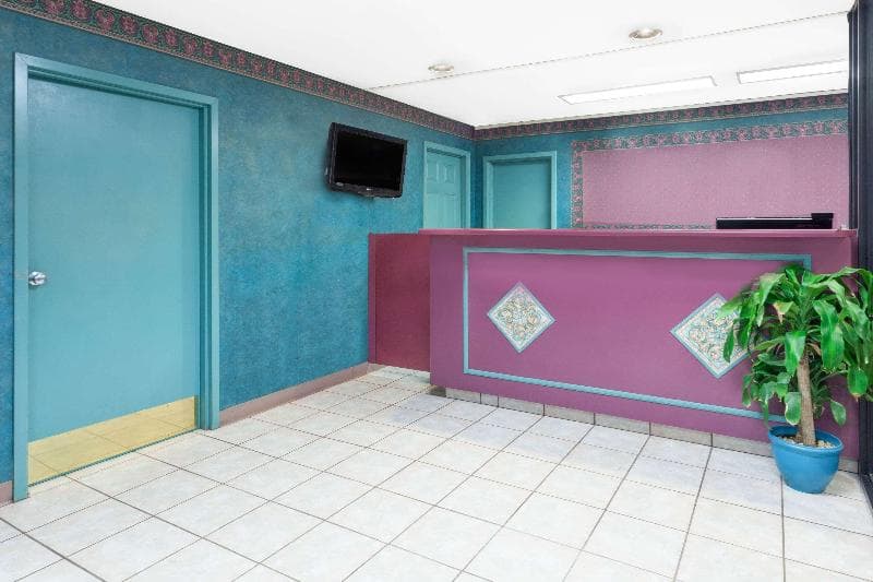 Days Inn By Wyndham Morristown 3