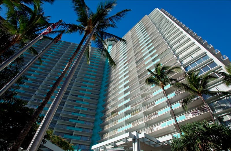 Waikiki Marina Resort At The Ilikai 2