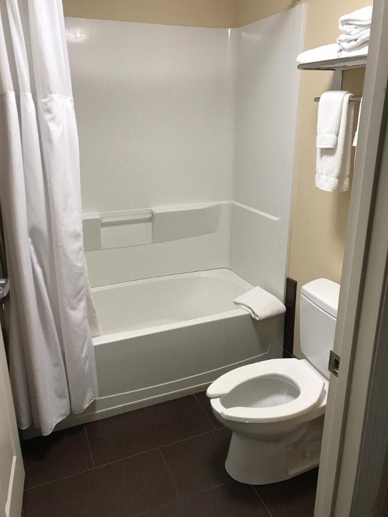 Staybridge Suites Knoxville Oak Ridge 2