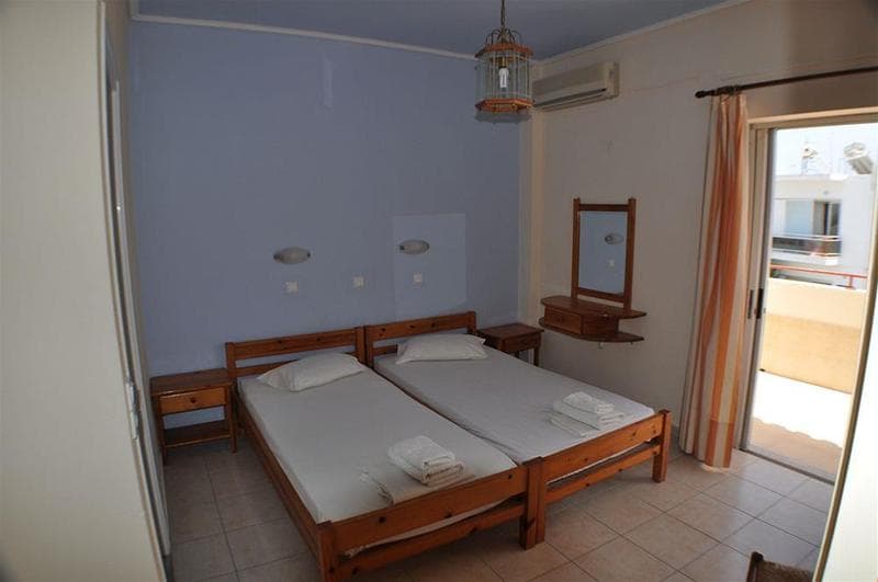 Zouboulia 4