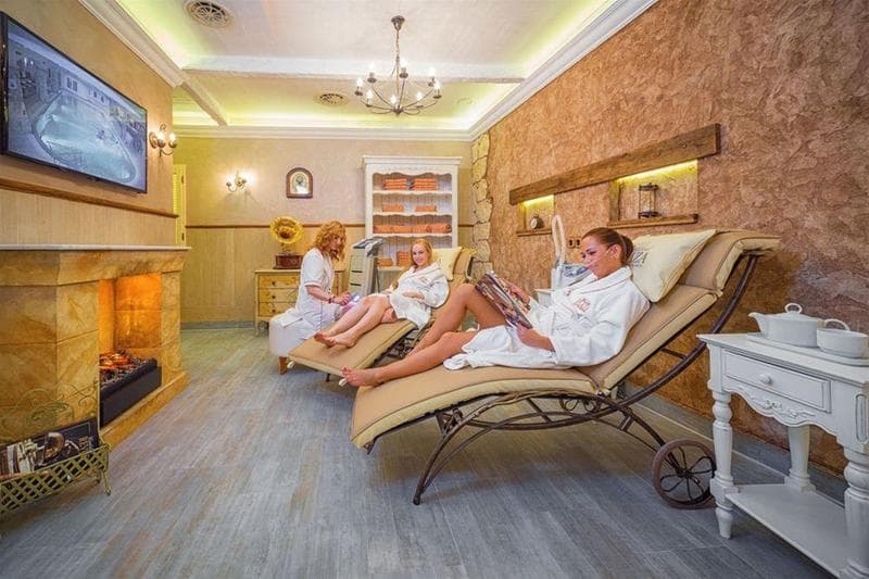 Carlsbad Plaza Spa And Wellness Hotel main