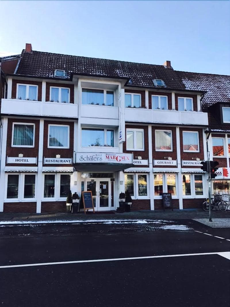 Schäfer's Hotel 4
