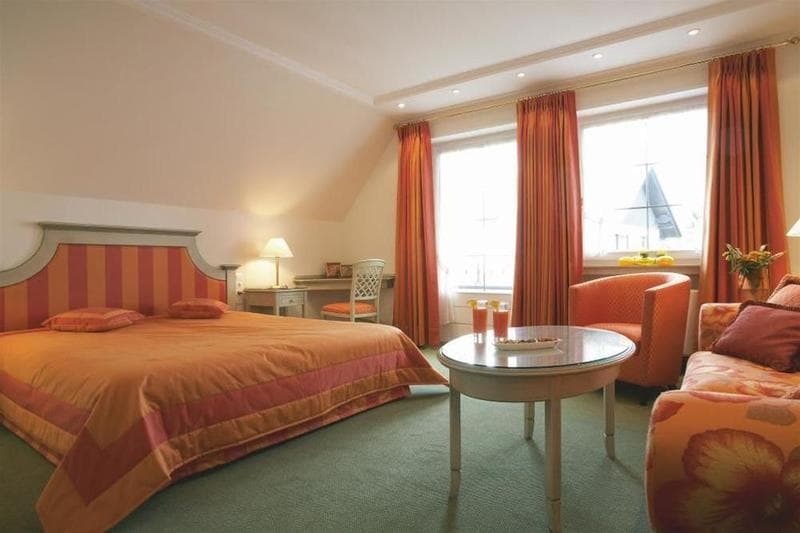 Romantik Berghotel Astenkrone 3