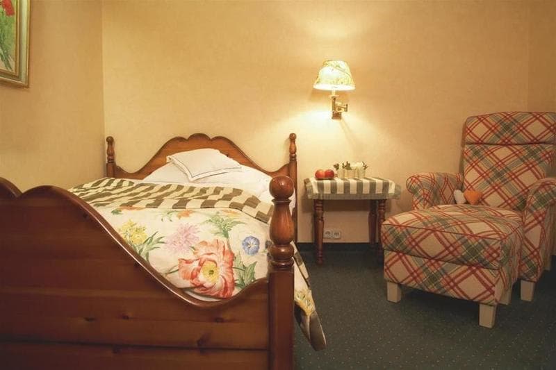 Romantik Berghotel Astenkrone 4
