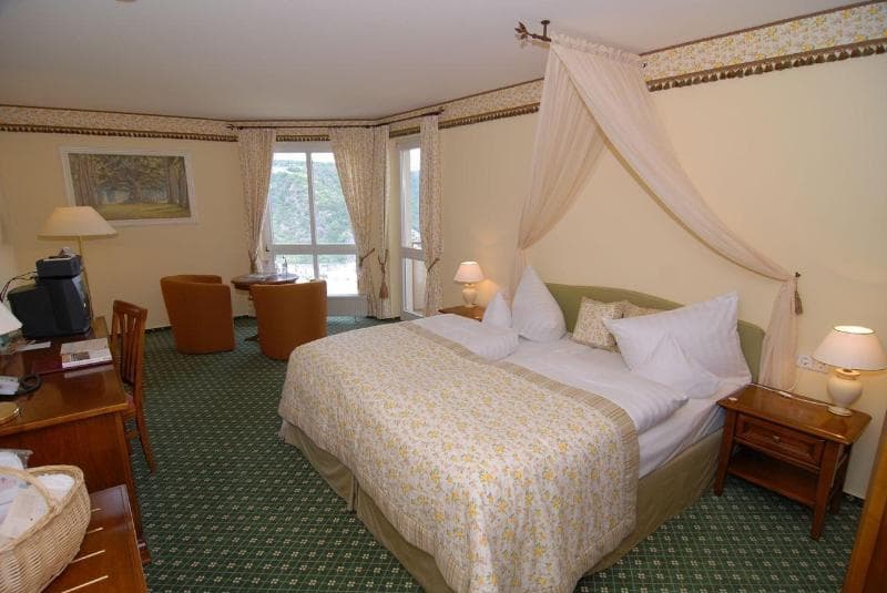 Romantik Hotel Schloss Rheinfels 5