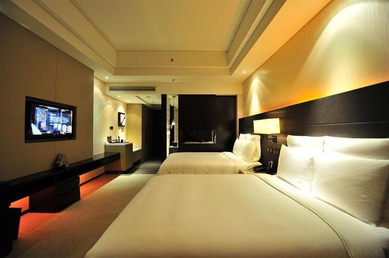 Renaissance Guiyang Hotel main