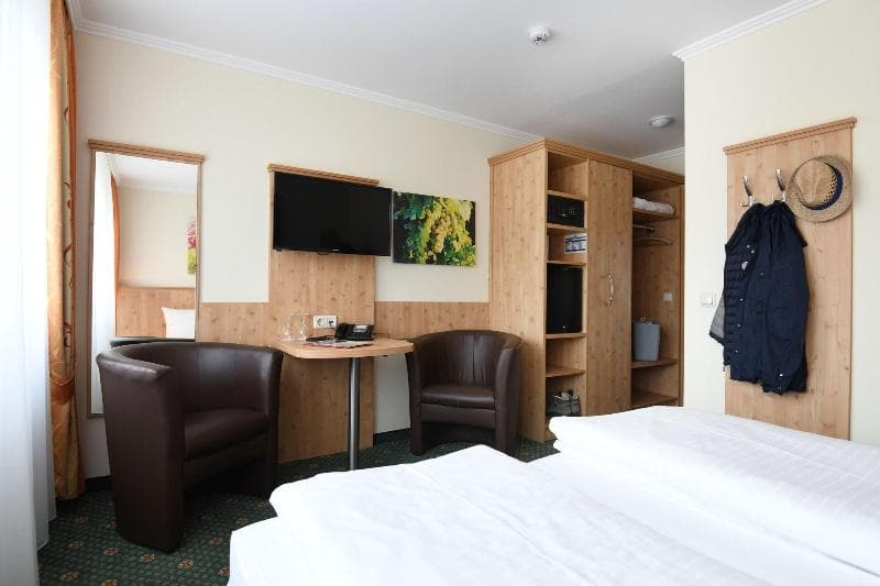 Parkhotel Krähennest 4