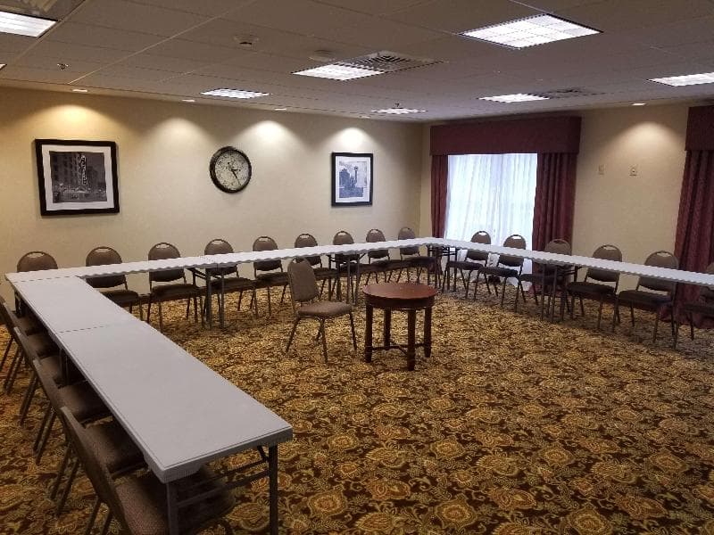 Country Inn & Suites By Radisson, Knoxville At Ced 4