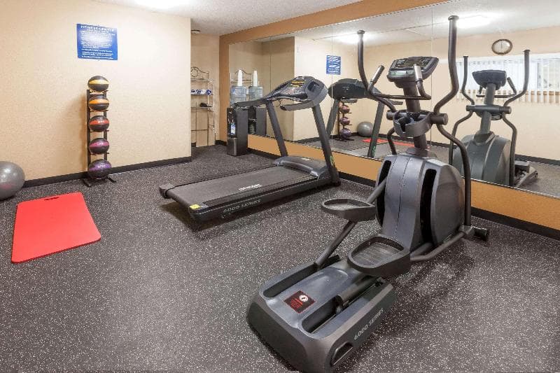 Days Inn by Wyndham Kent - Akron 3