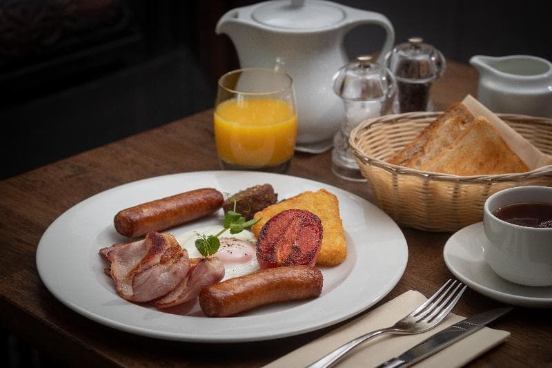 Hibernian 5