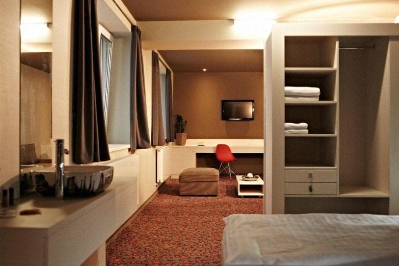 Best Western Hotel Roca 4