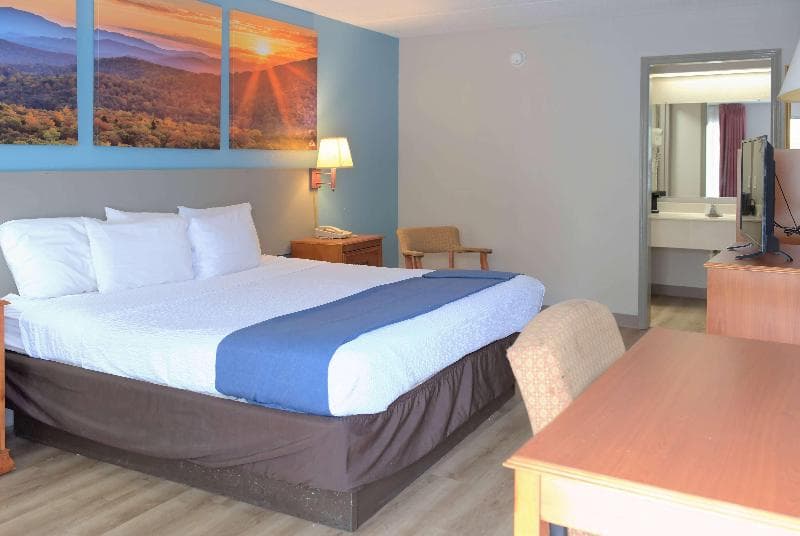 Days Inn By Wyndham Harriman 4