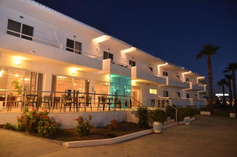 Costa Angela 2