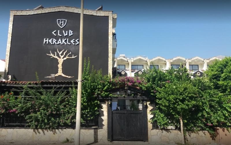 Club Herakles Hotel 4