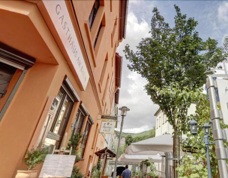 Neubert's - Gasthaus Am Rhein 5