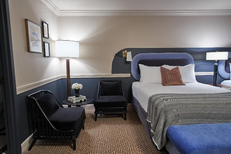 The Oliver Hotel 4
