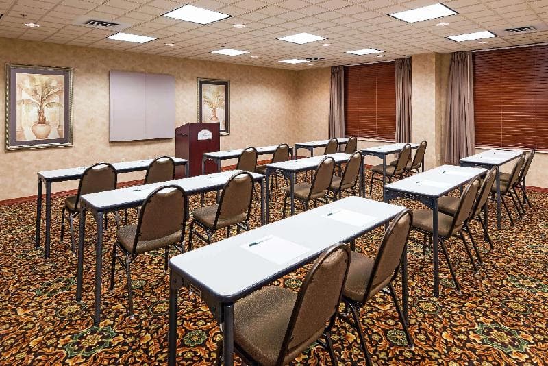 La Quinta Inn & Suites by Wyndham Kennewick photo 1
