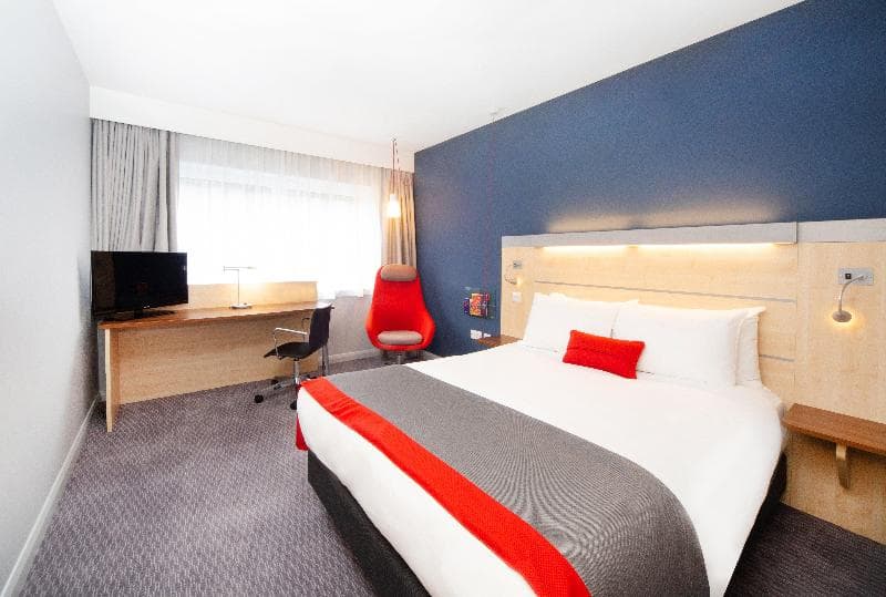 Holiday Inn Express Folkestone - Channel Tunnel 3