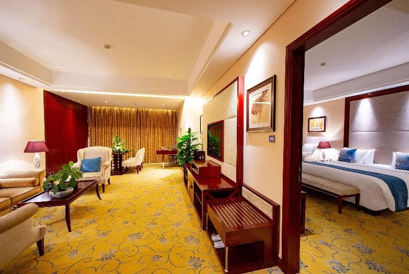 Howard Johnson By Wyndham Tropical Garden Plaza Kunming 5