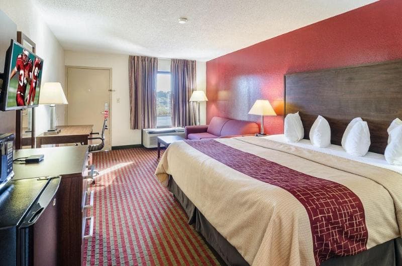 Red Roof Inn Kingsport 5