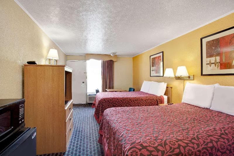 Days Inn By Wyndham Knoxville West photo 1